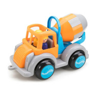 Une bétonnière avec une figurine