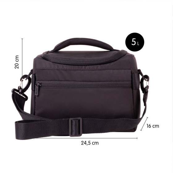 Dimensions : 24,5 x 20 x 16 cm. Capacité : 5 litres